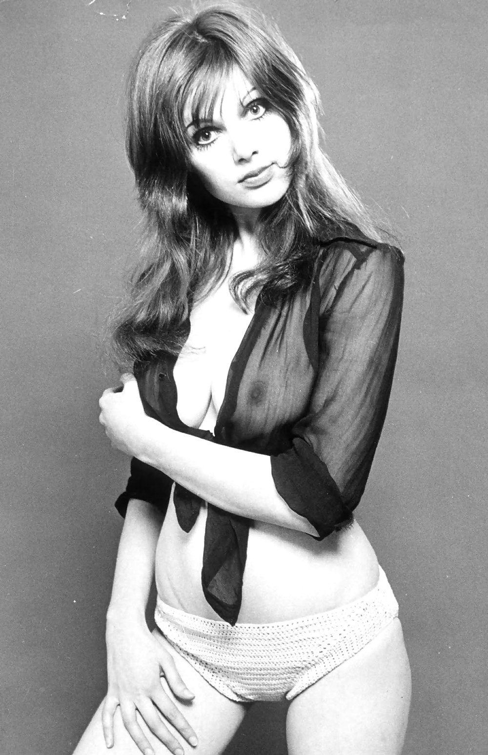 Madeline smith # 2
 #13385234