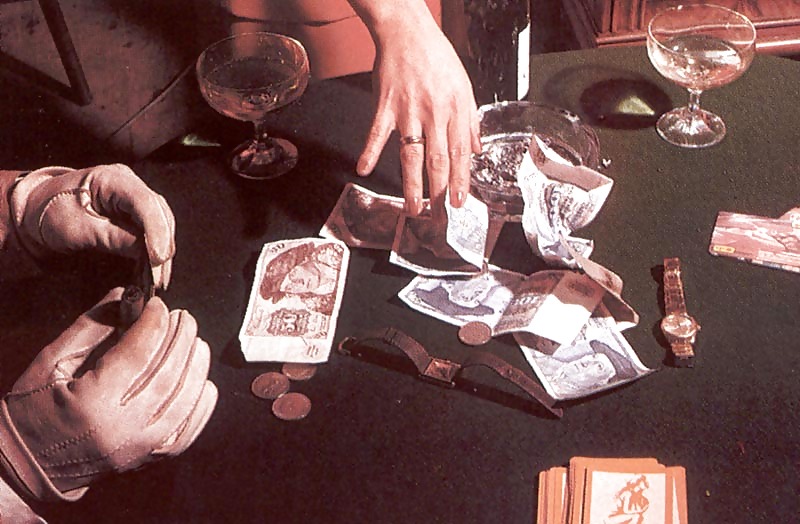 Snahbrandy's retroshow 78d
 #1834570