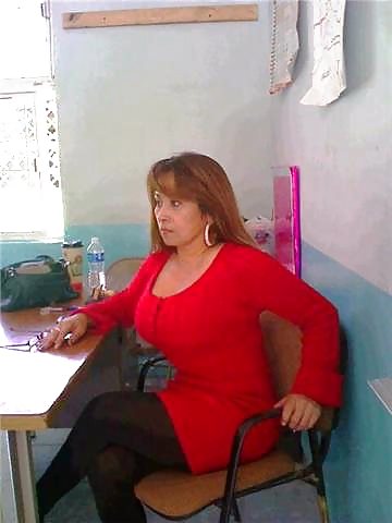 Alguien conoce a esta maestra? #15669555