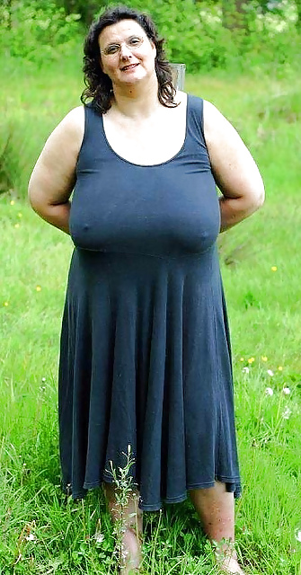 Braless 48. #4371104