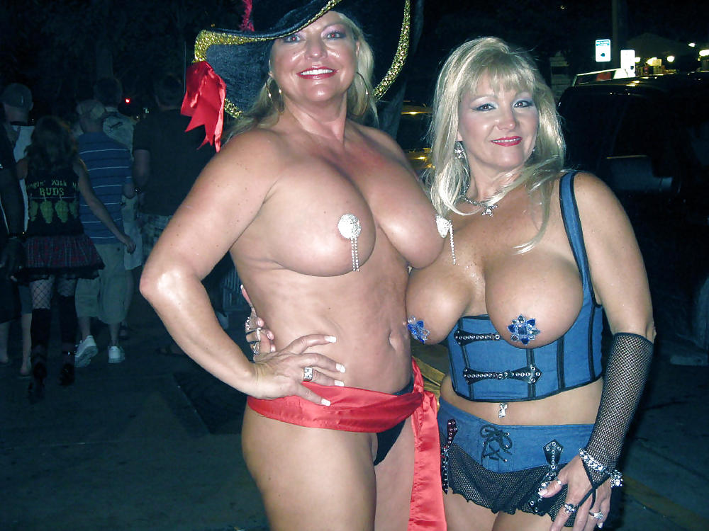 Sexy ladies #4436338