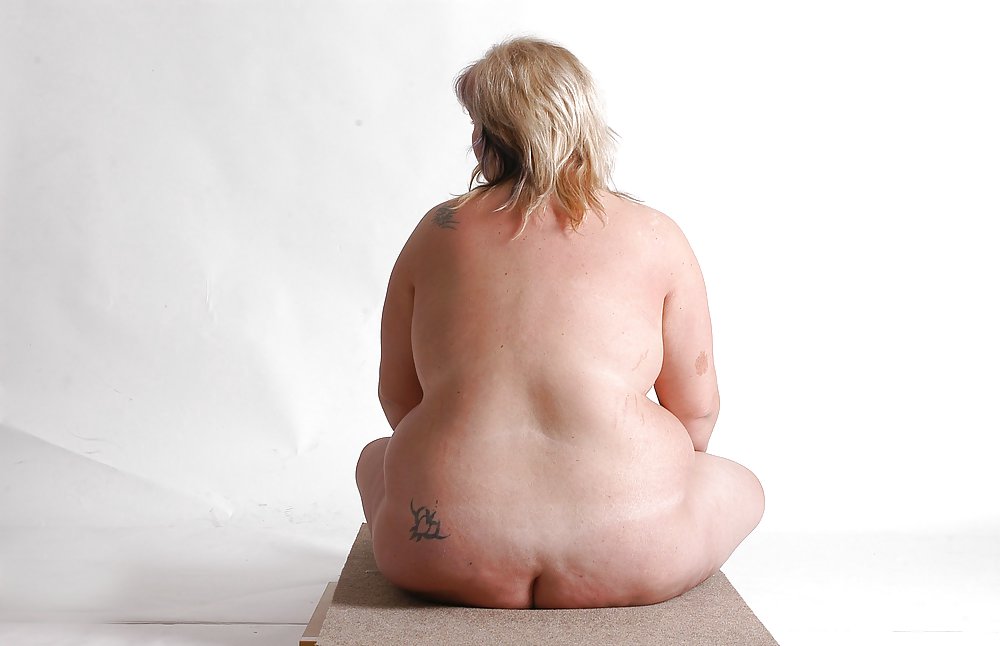 Anezka sitting 4
 #15947598