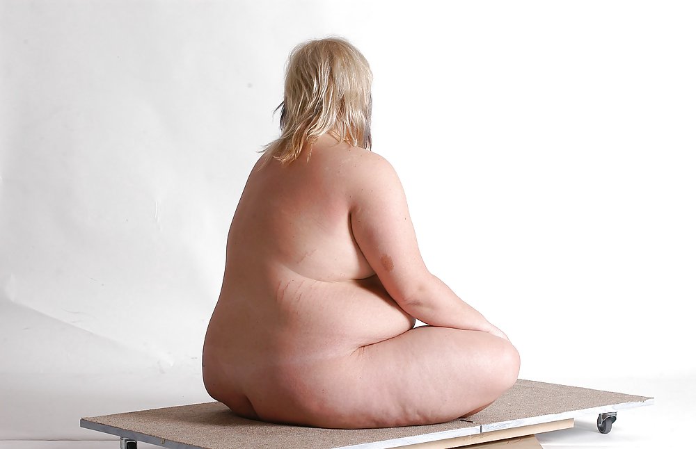 Anezka sitting 4
 #15947603