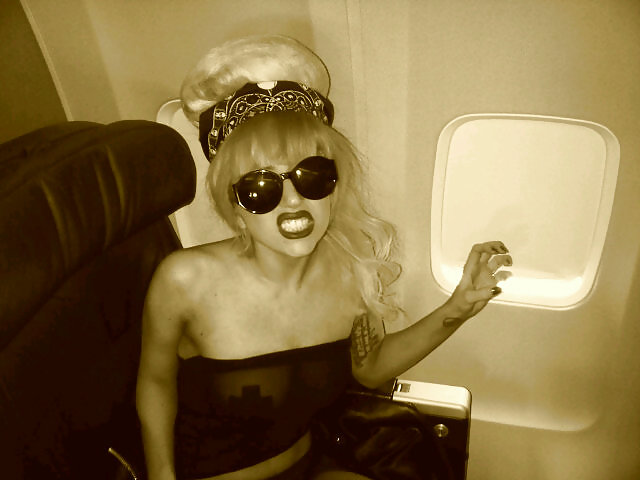 Fotos de Lady gaga en twitter
 #13545968