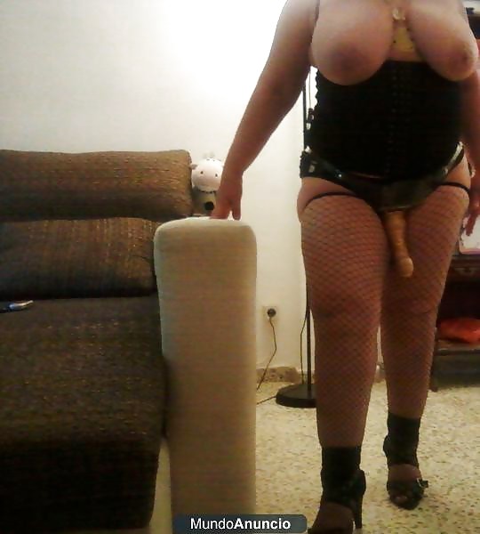 BBW with strap-on, where do i find this women? #11146149