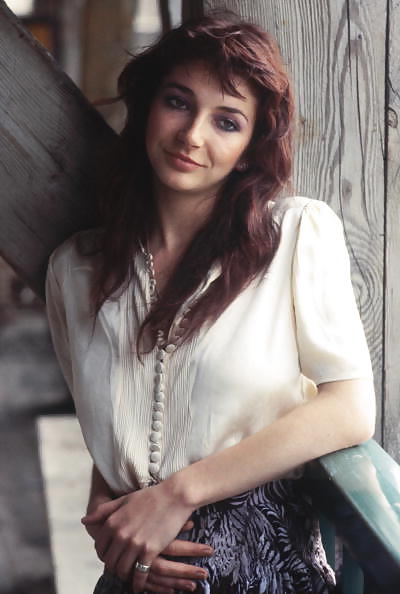 Kate bush - Goddess.
 #21581538