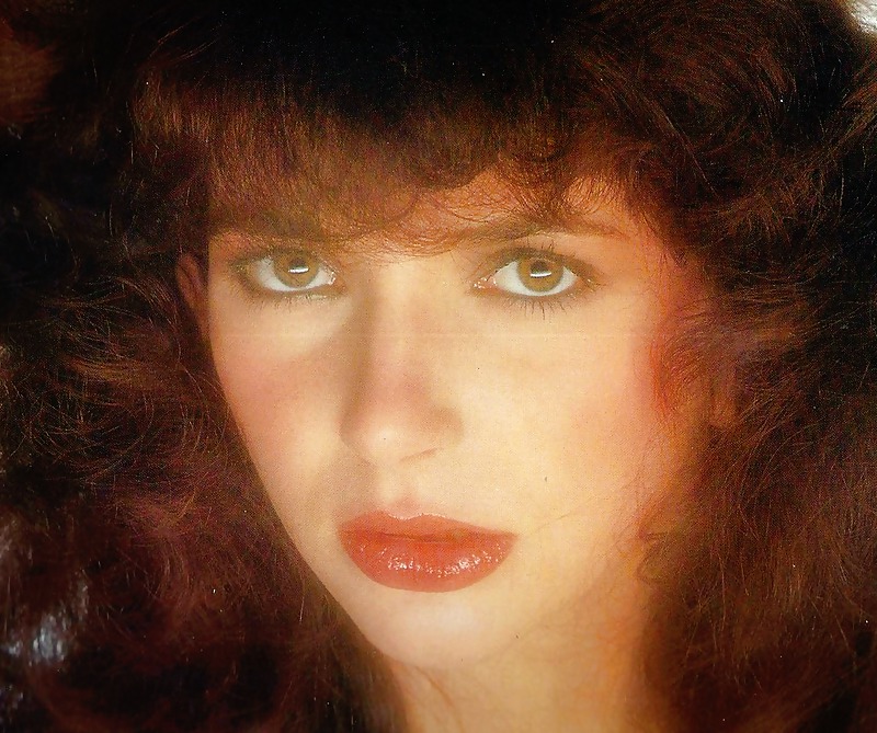 Kate bush - Goddess.
 #21581574