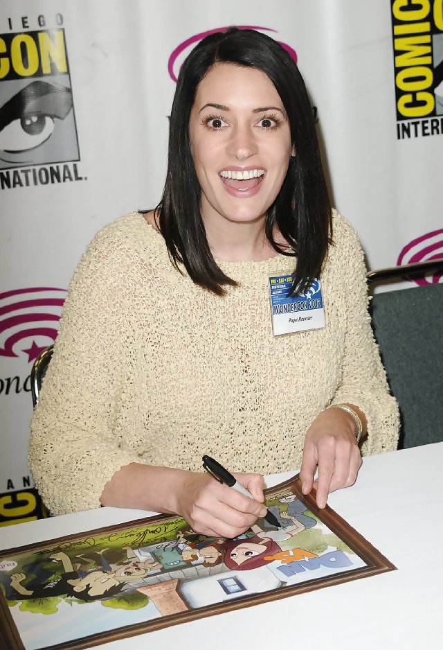 Paget Brewster collection #674215