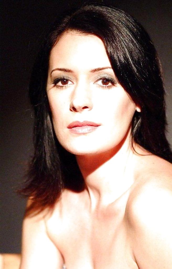 Paget Brewster collection #674238