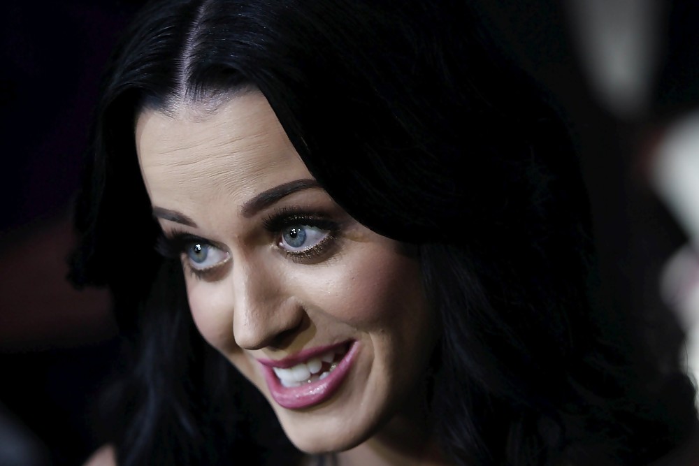 Katy Perry Lila Teppich Party In Mexiko-Stadt #2726565