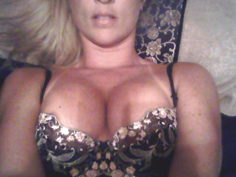 Sexy pics #3665438