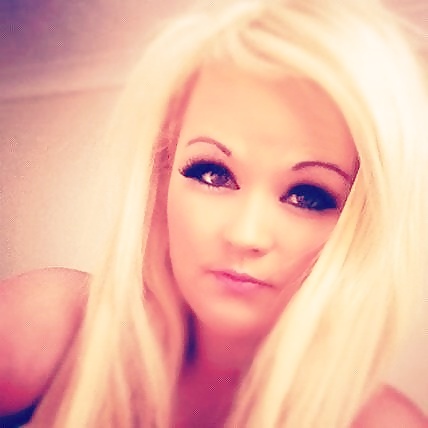 :p x 
 #21884330