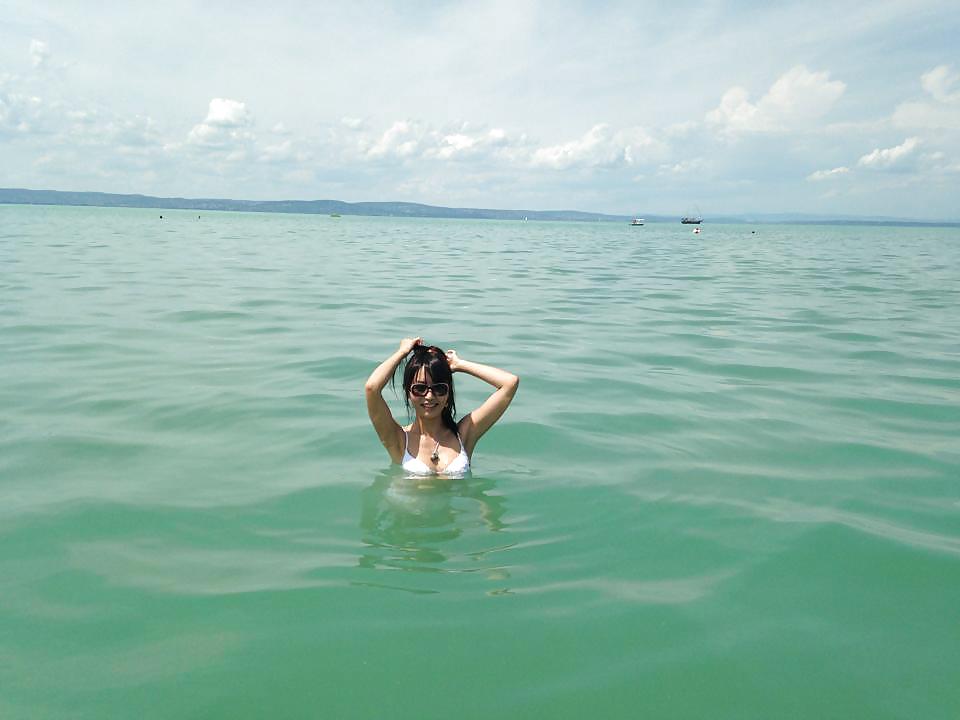 Marica hase
 #19306186