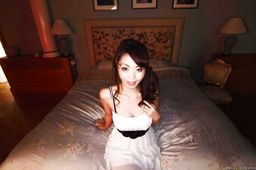 Marica hase
 #19306333