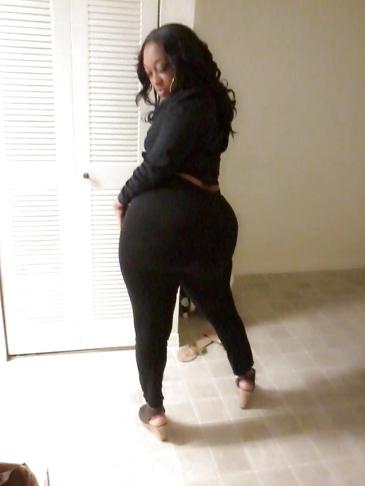 Big Booty Hoe #18227687