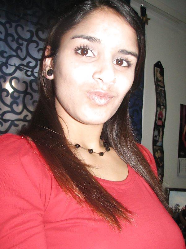 SEXY LATINA CHICK #11141405