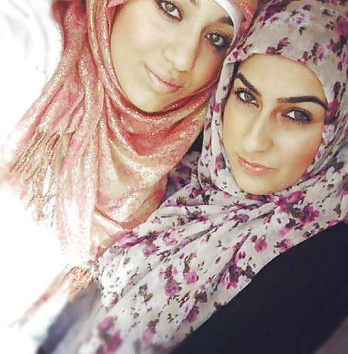Turbanli hijab árabe, turco, asiático desnudo - no desnudo 03
 #15571792