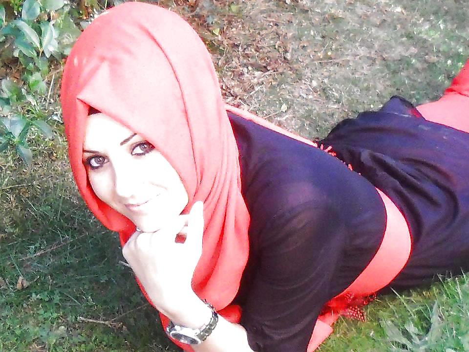 Turbanli hijab arabo, turco, asiatico nudo - non nudo 03
 #15571919