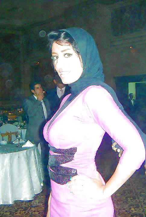 Turbanli hijab árabe, turco, asiático desnudo - no desnudo 03
 #15571962