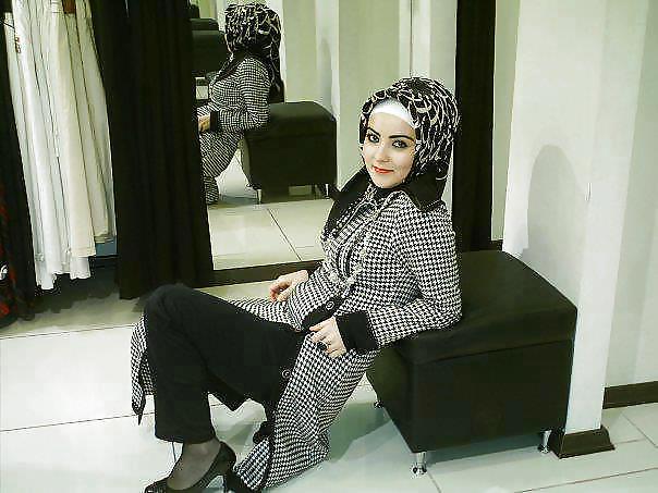 Turbanli hijab árabe, turco, asiático desnudo - no desnudo 03
 #15572027