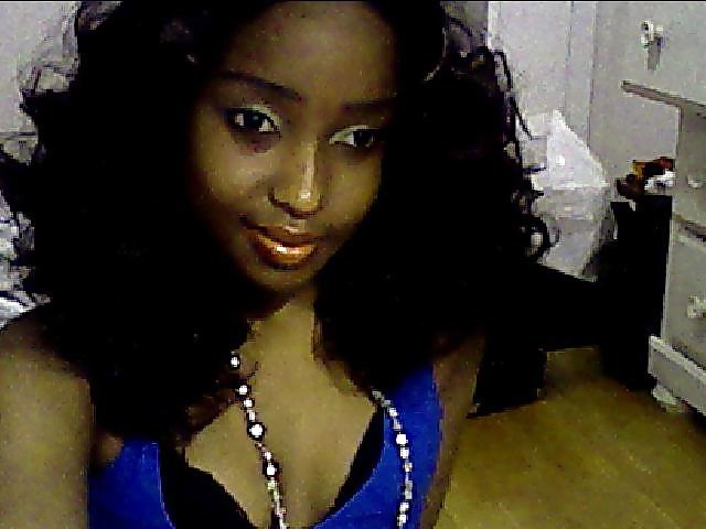 Webcam ebony #13694596