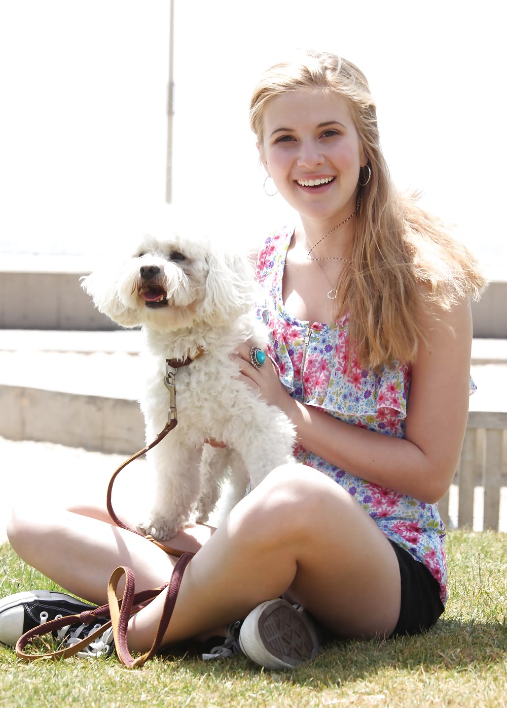 Caroline sunshine
 #21637470