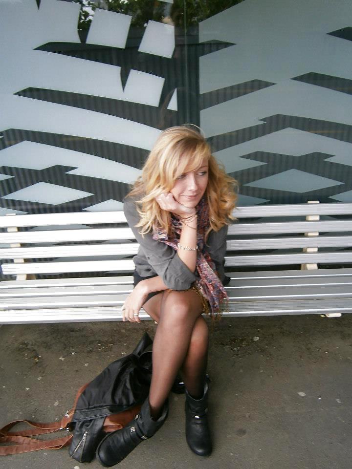 Sexy Blonde Bitch WWYD