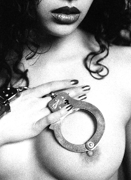 Pour elle 5
 #5399592