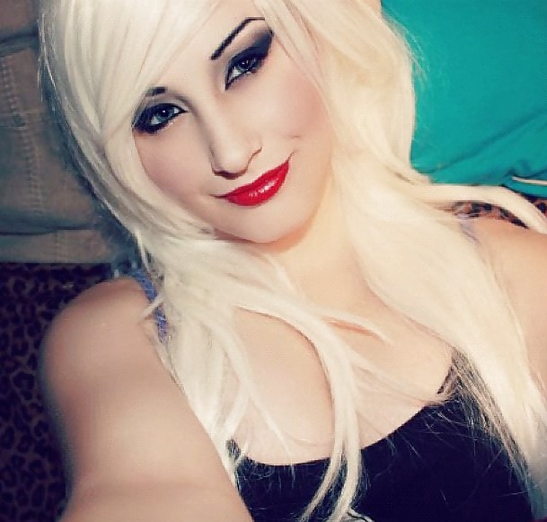 Facebook Emo Gothic Scene Girl Selfies Part 2 #20174448