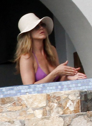 Celeb 13 #9406384