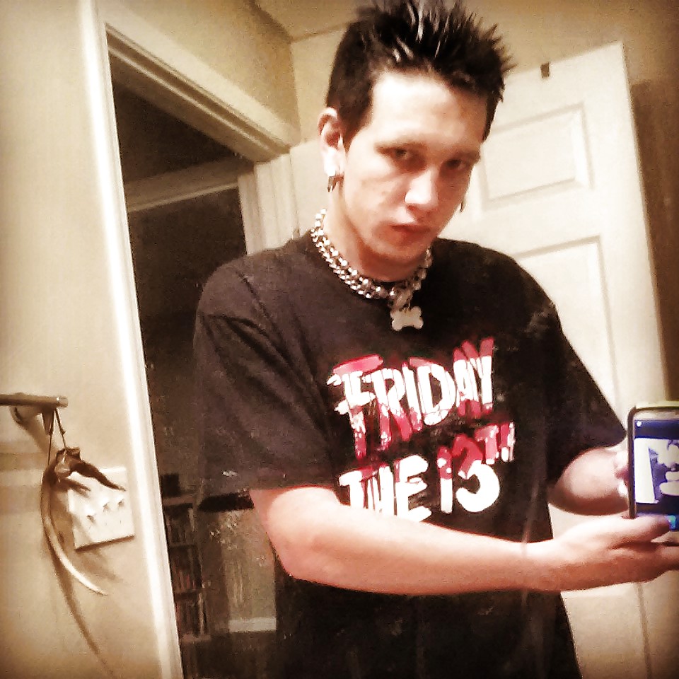 Me:) #22596893