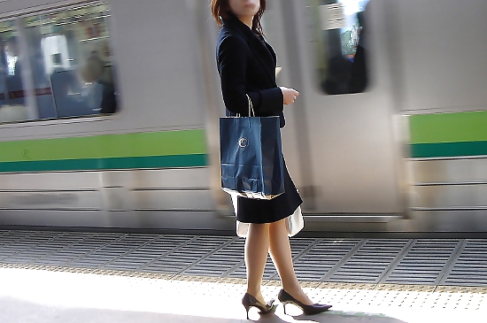 High Heels on Streets in Japan - Vol. 1 #2881797