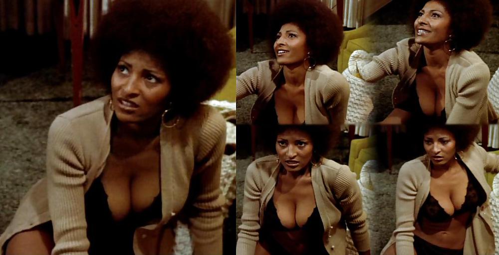 Pam Grier Ultimate Nude Collection #6319080