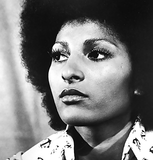 Pam Grier Ultimate Nude Collection #6319735