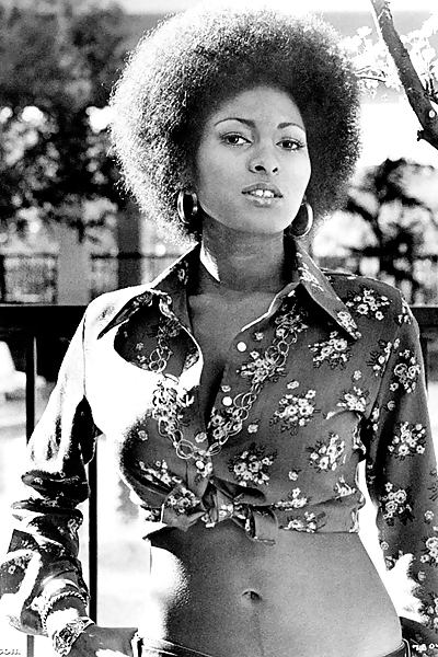 Pam Grier Ultimate Nude Collection #6319802
