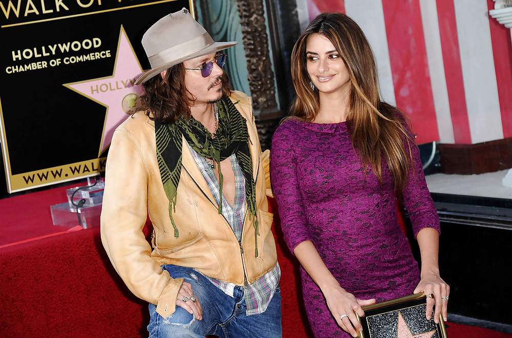 Penelope Cruz honored on The Hollywood Walk Of Fame #3356541