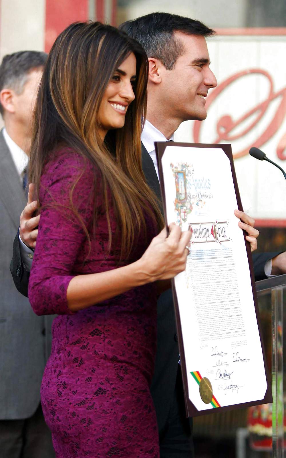 Penelope Cruz honored on The Hollywood Walk Of Fame #3356872