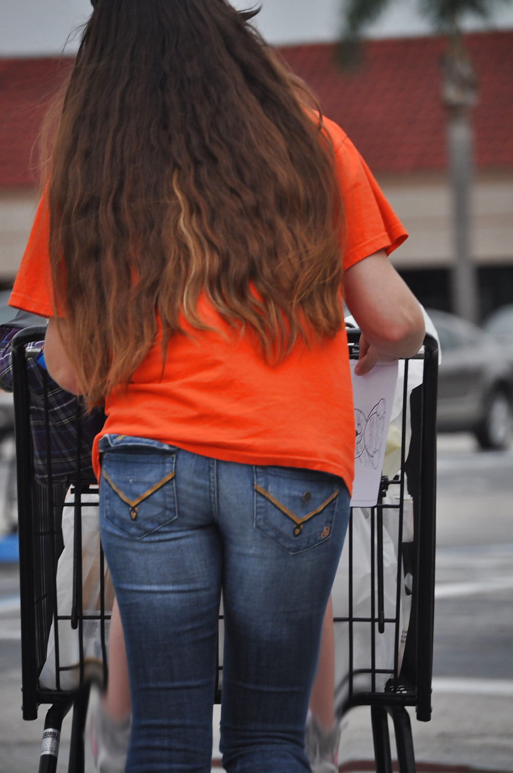 Jeans ajustados en público
 #4268127