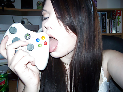 Ladies & Video games #9957253