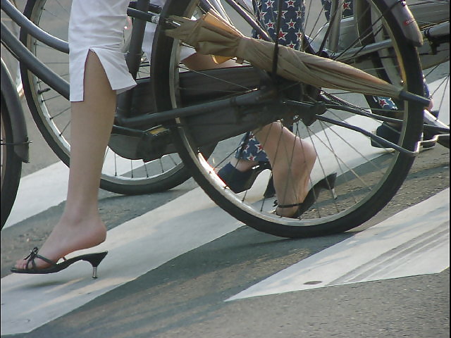 Tacones altos en las calles de Japón - vol. 2
 #4104398