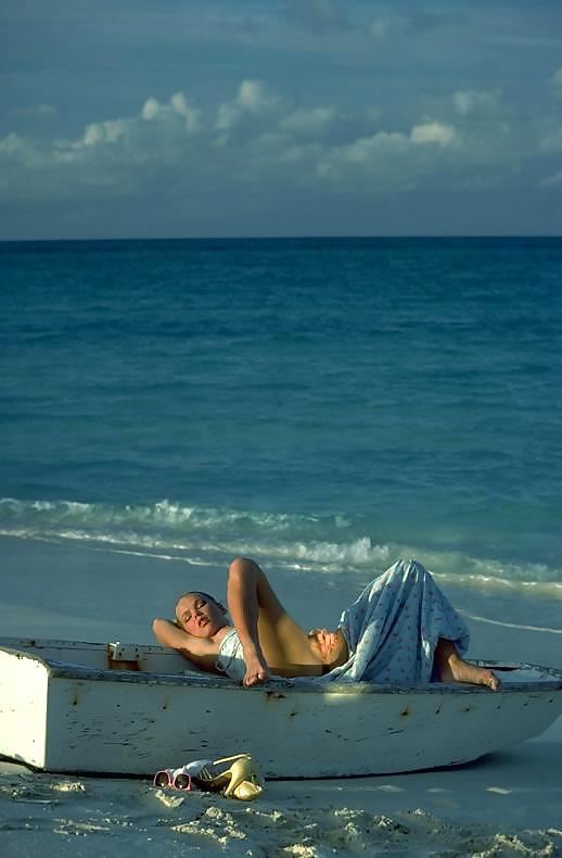Seventies Beach Teen #8848386