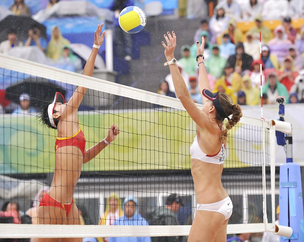 Misty May Treanor & Kerry Walsh BVB match in Beijing #2977102