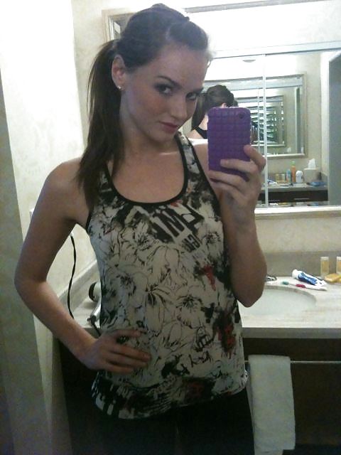 Tori black twitter fotos
 #3249256