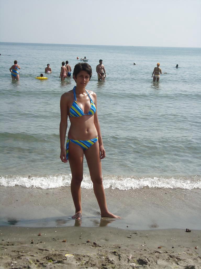 Chicas de playa búlgaras del mar negro - xi
 #14999772