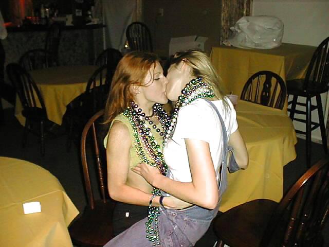 Queens in Jeans LVXV - a few lesbians #16248119