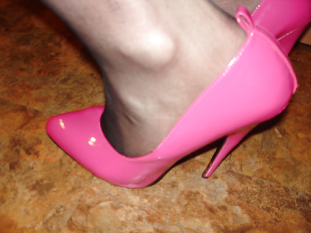 My excessive heels pic for Loveamess #9759613