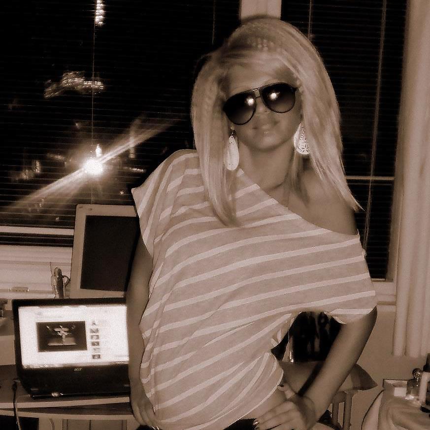 Nuevo álbum especial para hrnynhrd25
 #15220165