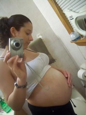 Schwangeren Mädchen ... Von Gonget #10387067