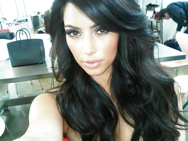 Kim Kardashian 2011 Twit Bilder #4627973
