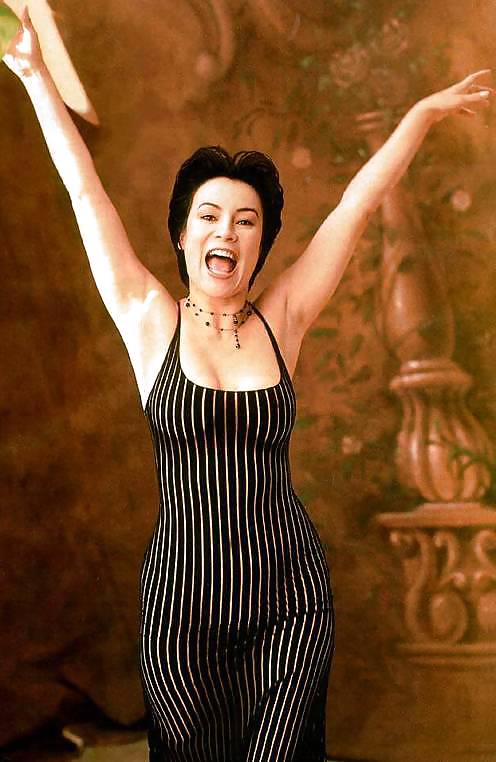 Jennifer tilly
 #16046557